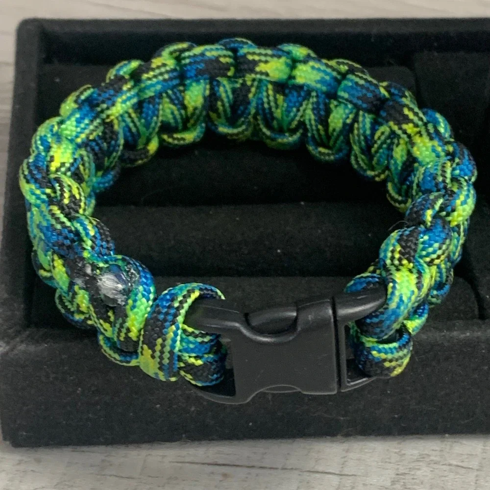 N/A handmade paracord